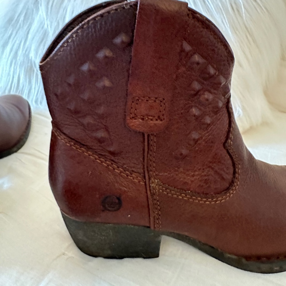 Born Leather Ankle Western Boots, Size 7 1/2 - Picture 11 of 16